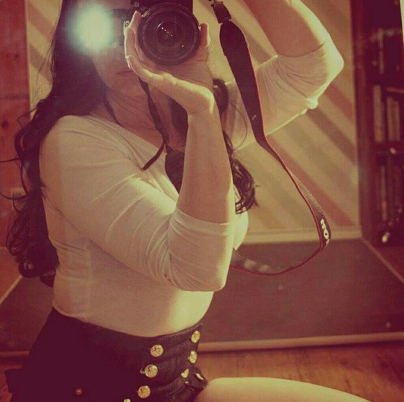 Meet your Posher, Kristine - Picture 1 of 3